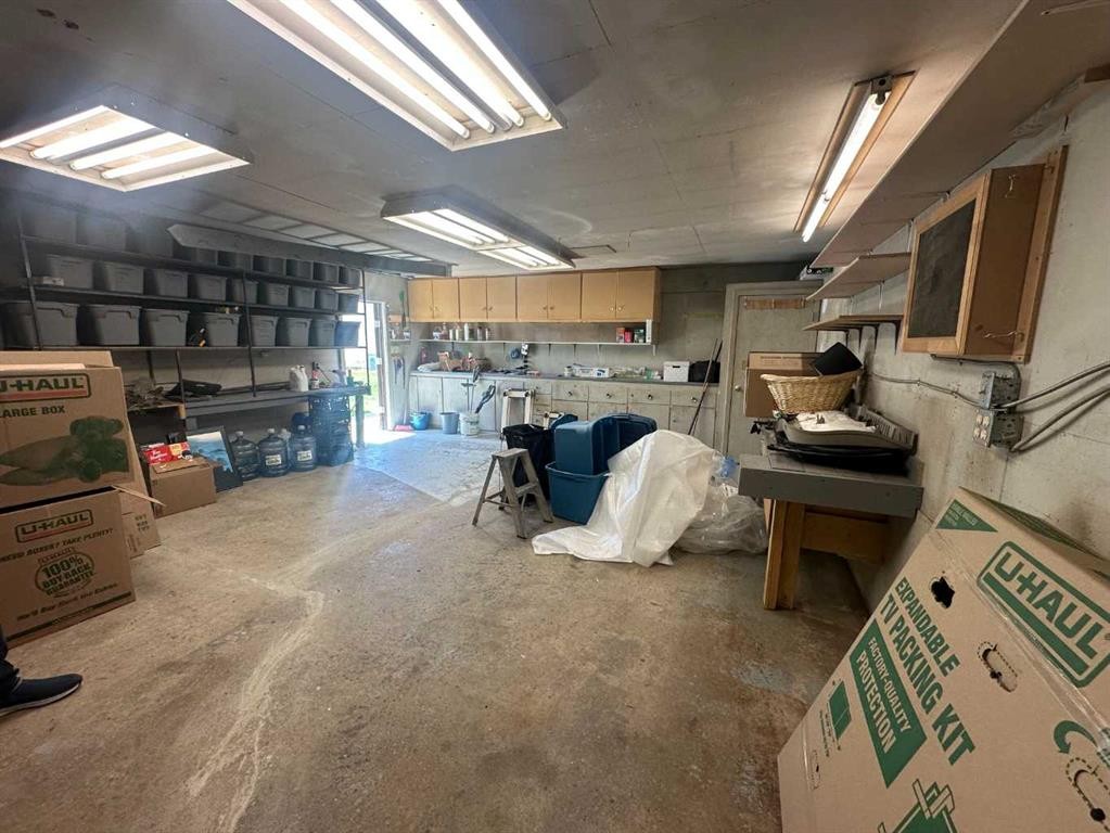 11301 104 Street, Grande Prairie, AB - Indoor