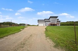 2,715049 Range Road 40 Rural Grande Prairie No. 1, County Of, AB T8X 4H5