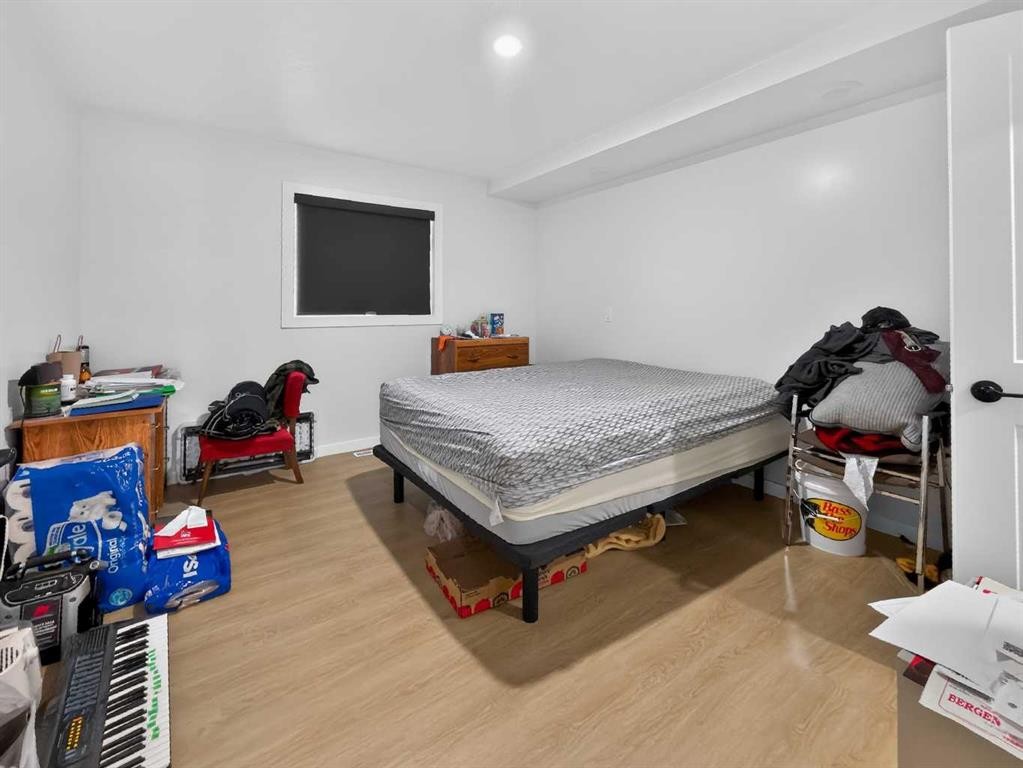 1, 2-10225 105 Ave, La Crete, AB - Indoor Photo Showing Bedroom