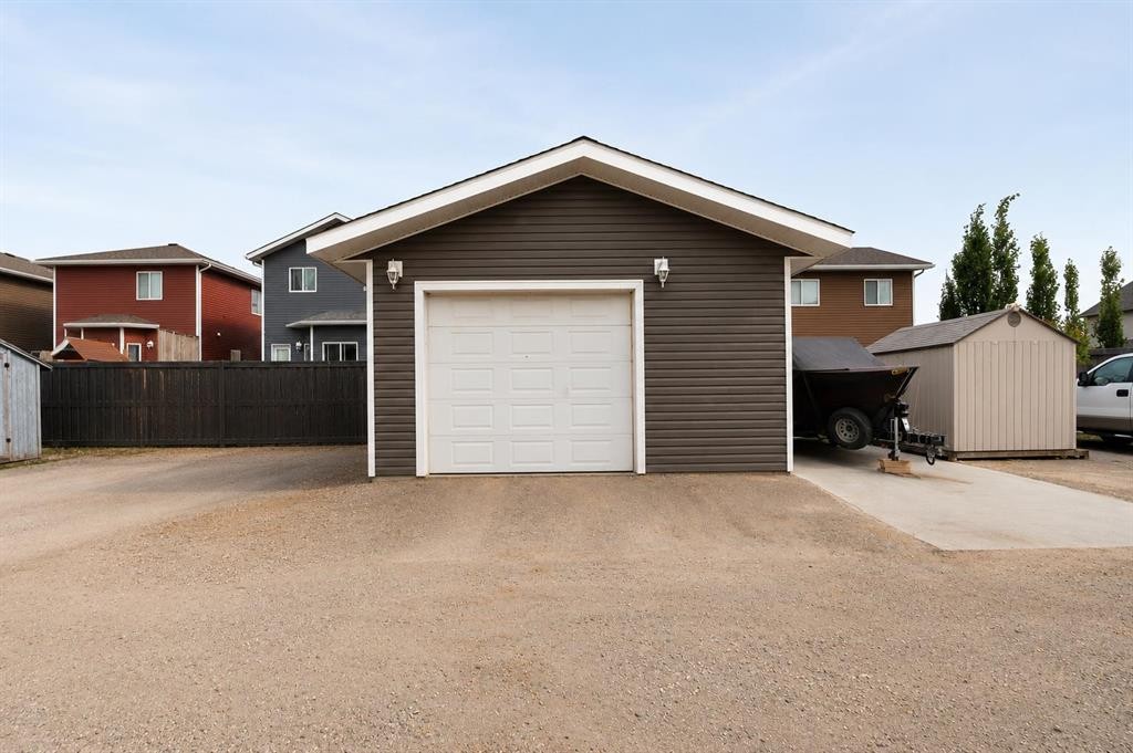 9501 88A Street, Grande Prairie, AB - Outdoor With Exterior