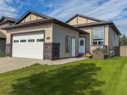 11910 Copperwood Road Grande Prairie, AB T8X 0H5