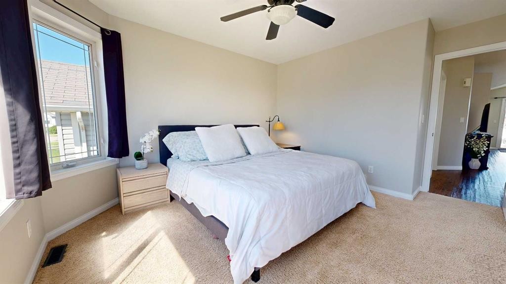 9305 91 Street, Grande Prairie, AB - Indoor Photo Showing Bedroom