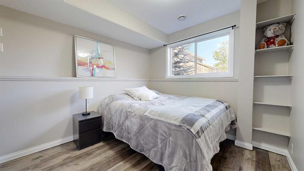 9305 91 Street, Grande Prairie, AB - Indoor Photo Showing Bedroom