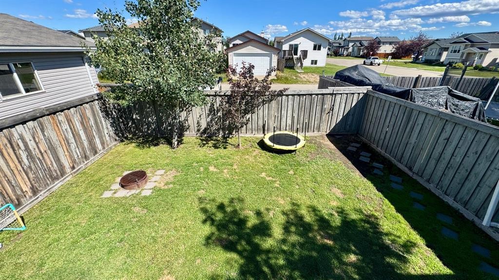 9305 91 Street, Grande Prairie, AB - Outdoor