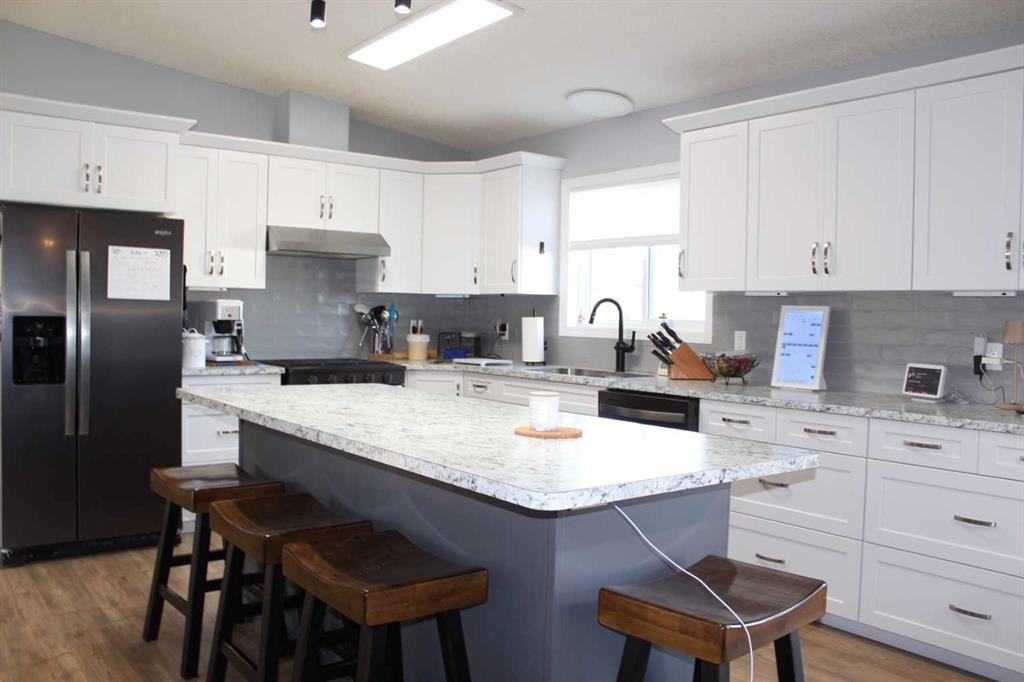 17A 232051 920 Township, Rural Northern Lights, County Of, AB - Indoor Photo Showing Kitchen With Stainless Steel Kitchen With Upgraded Kitchen