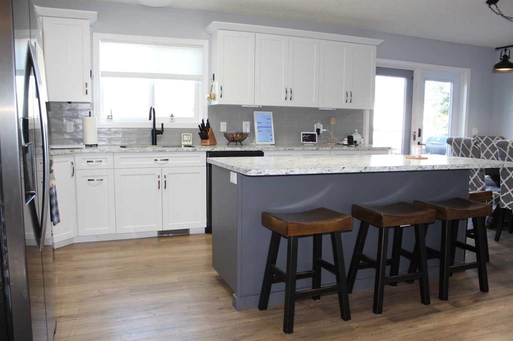 17A 232051 920 Township, Rural Northern Lights, County Of, AB - Indoor Photo Showing Kitchen