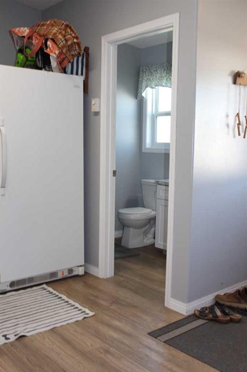 17A 232051 920 Township, Rural Northern Lights, County Of, AB - Indoor Photo Showing Bathroom