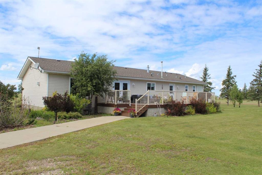 17A 232051 920 Township, Rural Northern Lights, County Of, AB - Outdoor With Deck Patio Veranda