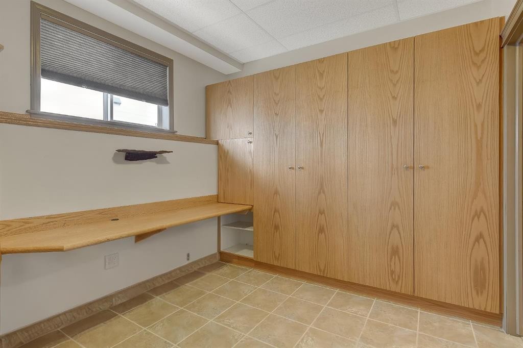 7317 104 Street, Grande Prairie, AB - Indoor Photo Showing Other Room