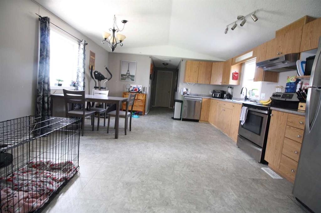 9 Deerridge Drive, High Level, AB - Indoor