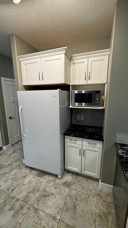 8105 112 Street, Grande Prairie, AB - Indoor