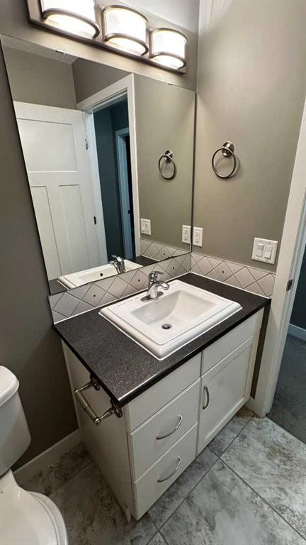 8105 112 Street, Grande Prairie, AB - Indoor Photo Showing Bathroom