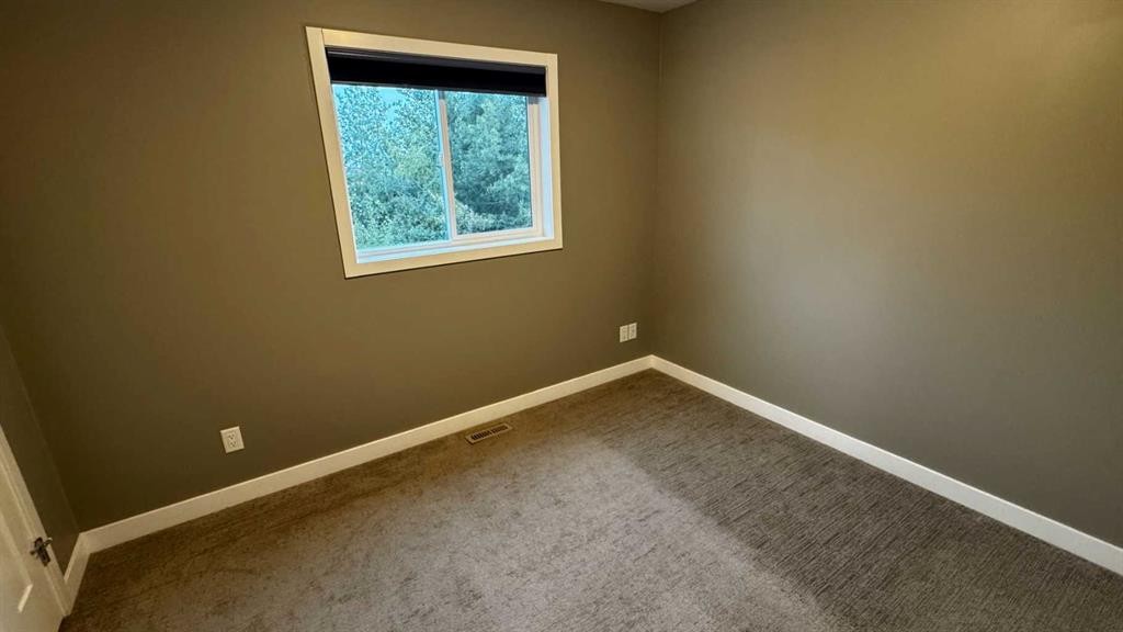 8105 112 Street, Grande Prairie, AB - Indoor Photo Showing Other Room
