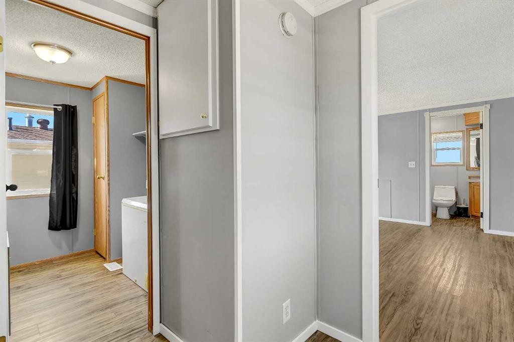 12128 98 Street, Grande Prairie, AB - Indoor Photo Showing Other Room