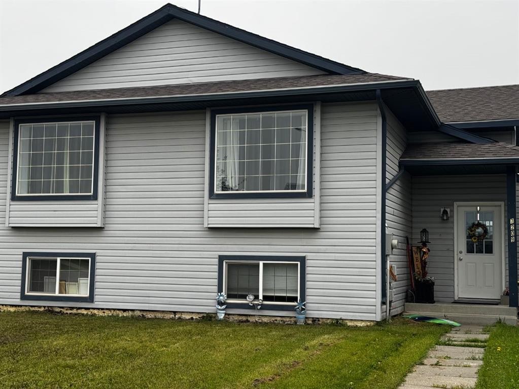 7209 105 Street, Grande Prairie, AB - Outdoor