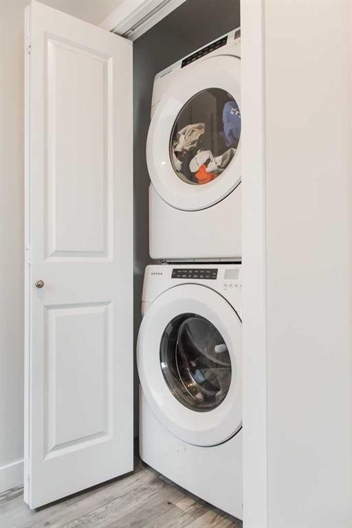 9514 112, Clairmont, AB - Indoor Photo Showing Laundry Room