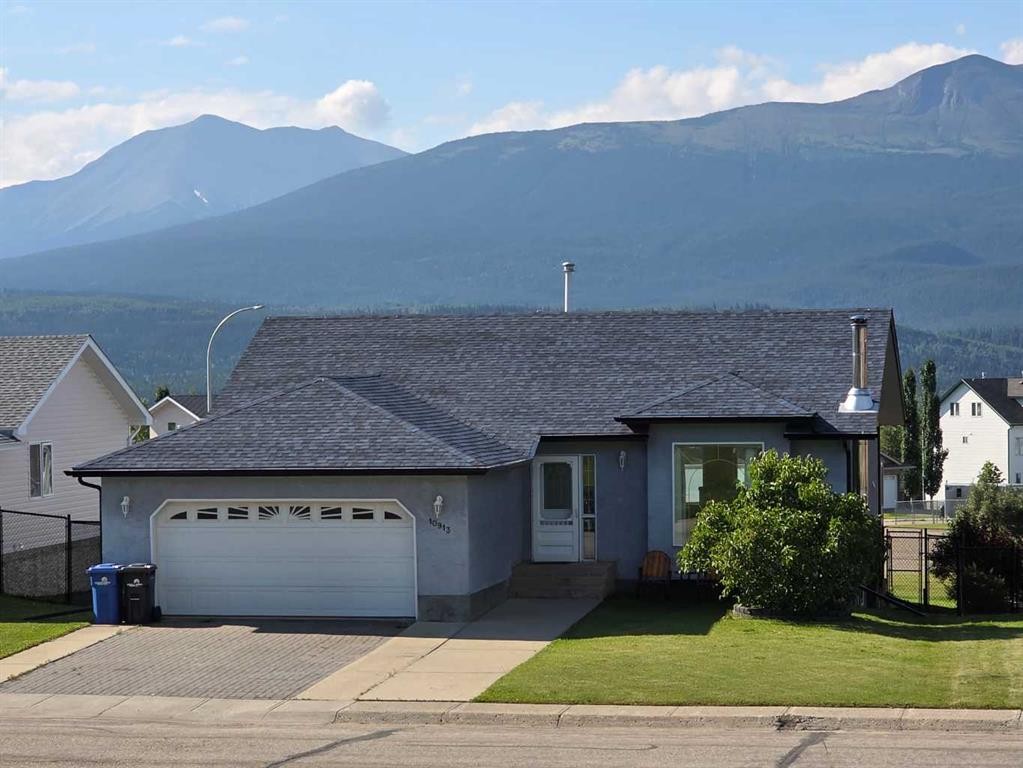 10913 Grande Avenue, Grande Cache, AB - Outdoor