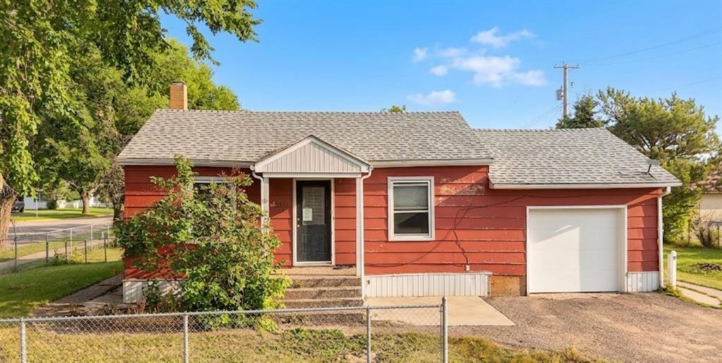 4653 55Th Avenue, High Prairie, AB - Outdoor