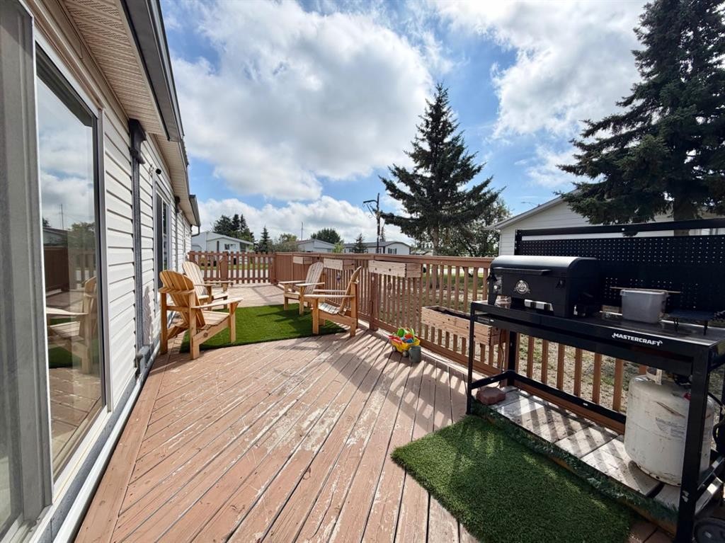 4612 48 Street, Rycroft, AB - Outdoor With Deck Patio Veranda With Exterior
