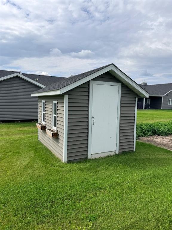 9904 111 Street Unit 4, La Crete, AB - Outdoor With Exterior