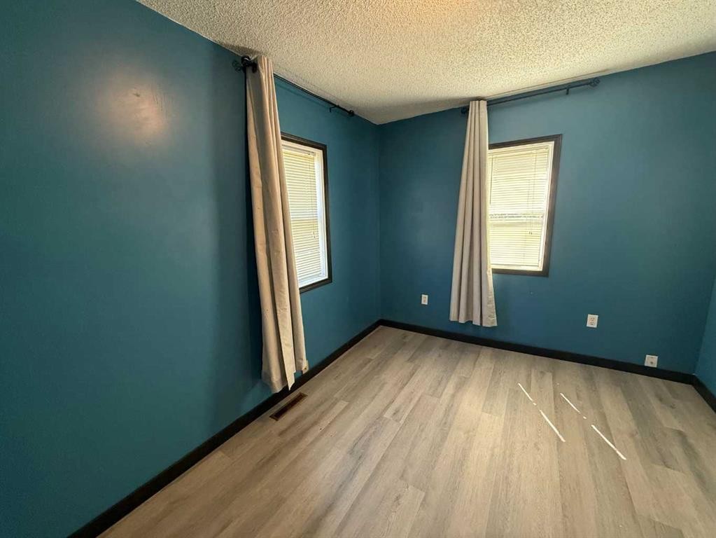 10816 107 Avenue, Fairview, AB - Indoor Photo Showing Other Room
