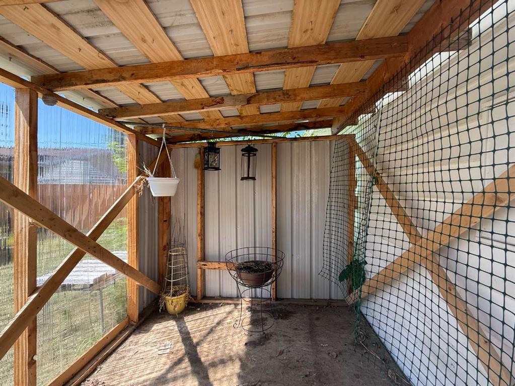 10816 107 Avenue, Fairview, AB - Indoor