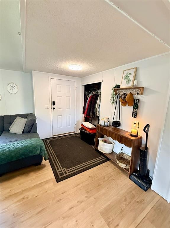 10629 101 Ave, La Crete, AB - Indoor Photo Showing Other Room