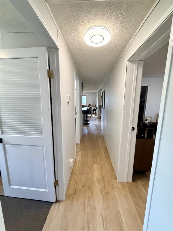 10629 101 Ave, La Crete, AB - Indoor Photo Showing Other Room