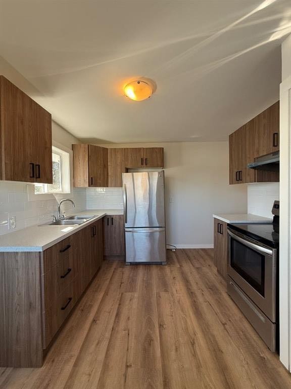 5032 55Th Avenue, High Prairie, AB - Indoor Photo Showing Kitchen With Double Sink