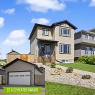 8642 72 Avenue Grande Prairie, AB T8X 0K6