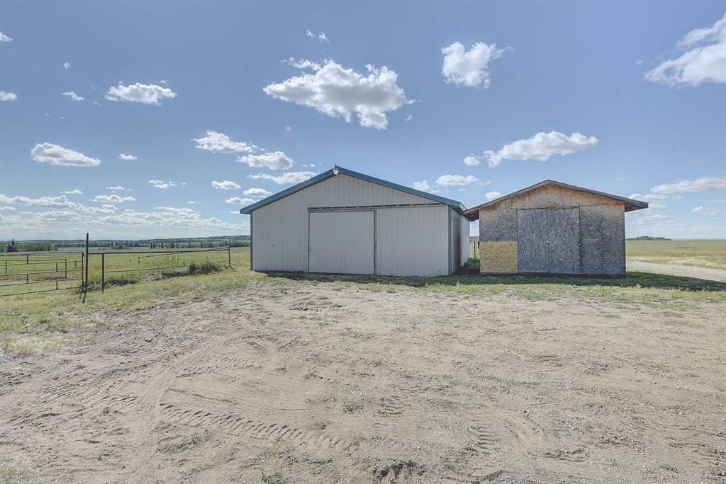 723020 Range Road 95, Beaverlodge, AB - Outdoor