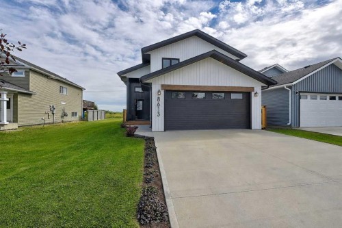 8613 88 Street  Grande Prairie, AB T8X 0P5