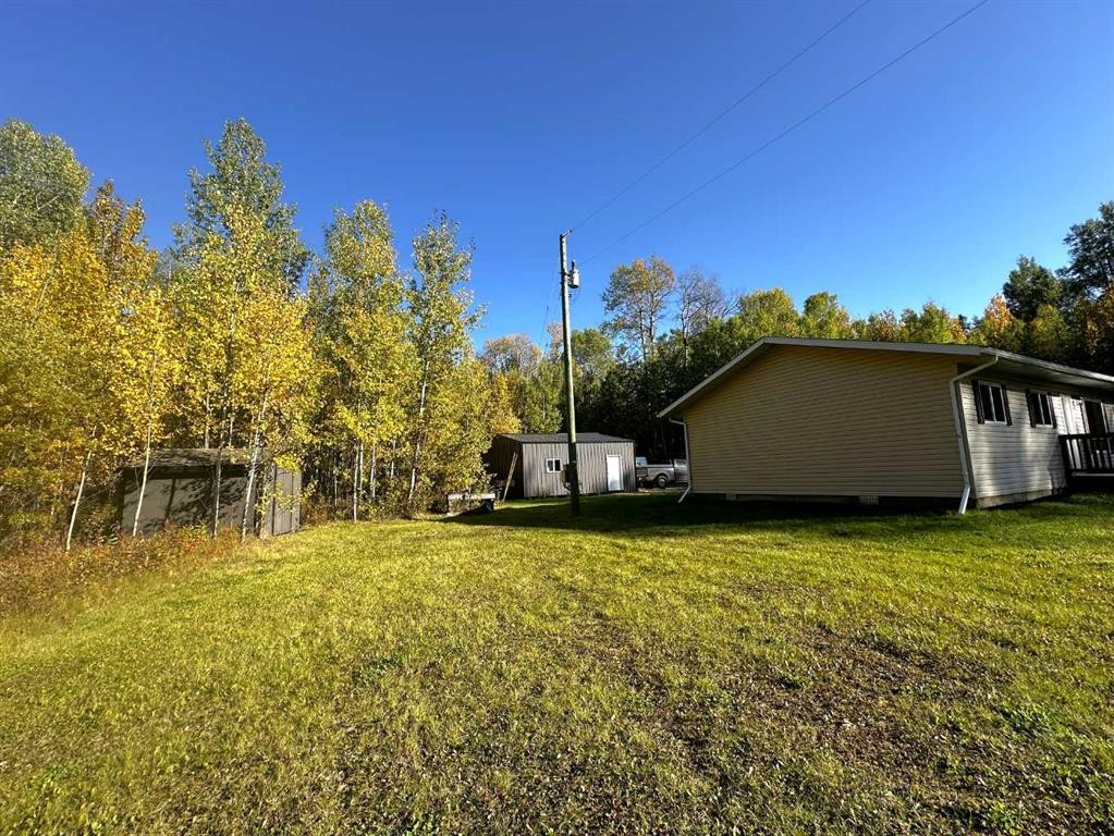 212-69402 Rge Rd 82, Grovedale, AB