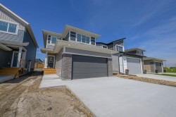 8721 128 Avenue Grande Prairie, AB T8X 0X7