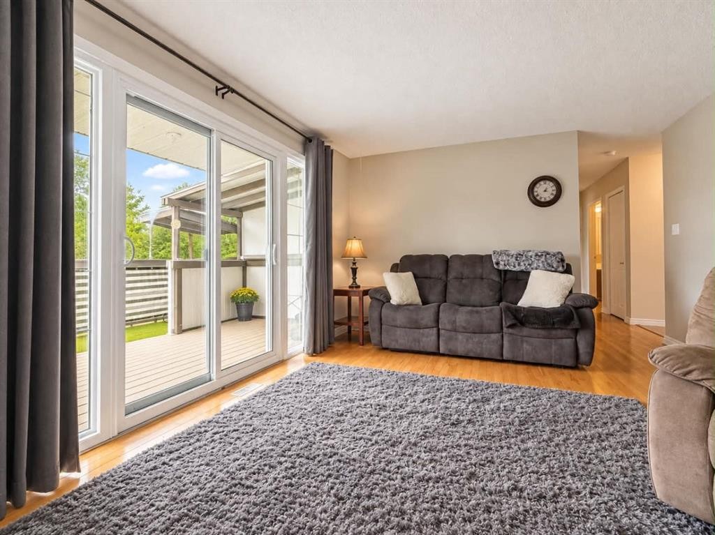 10505 105 Street, Grande Cache, AB