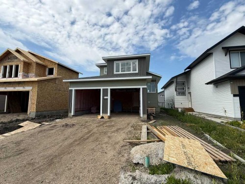 8514 87 Street  Grande Prairie, AB T8X 0R6