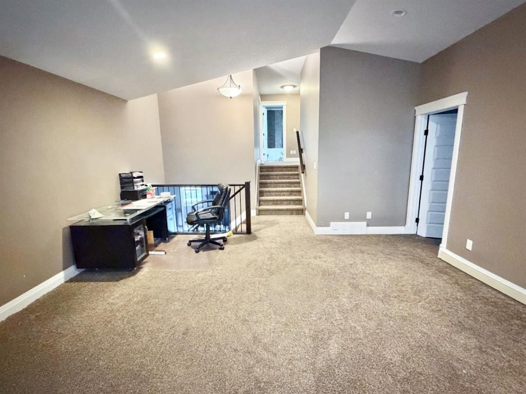 8517 70A Avenue, Grande Prairie, AB