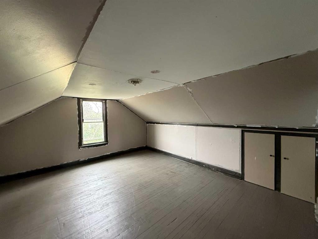 824 1 Avenue, Hines Creek, AB