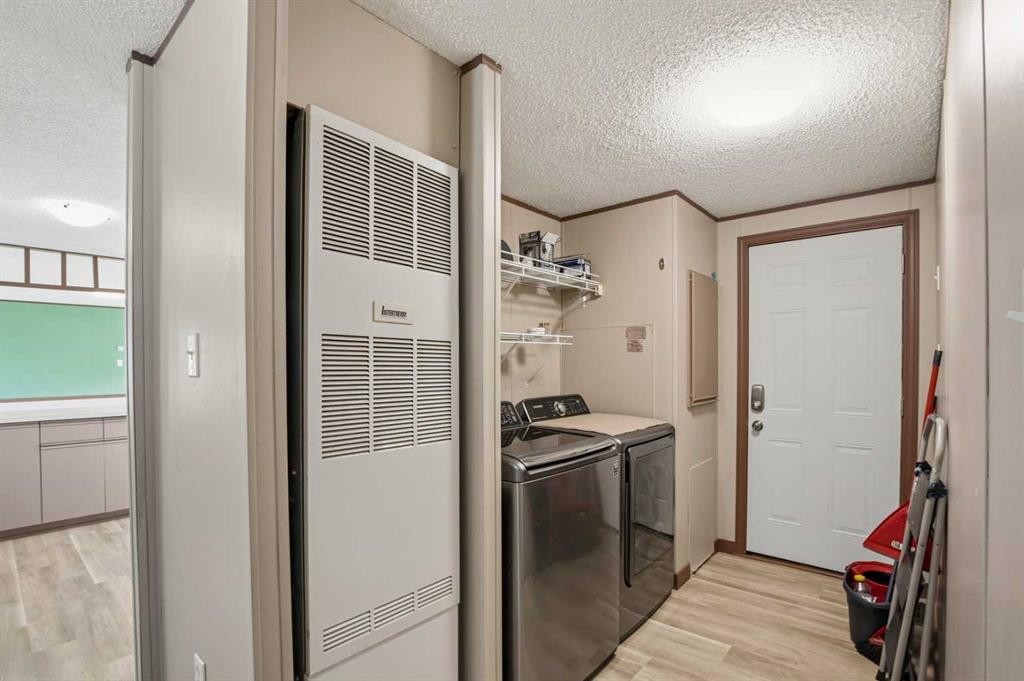 9711 103 Avenue, Clairmont, AB