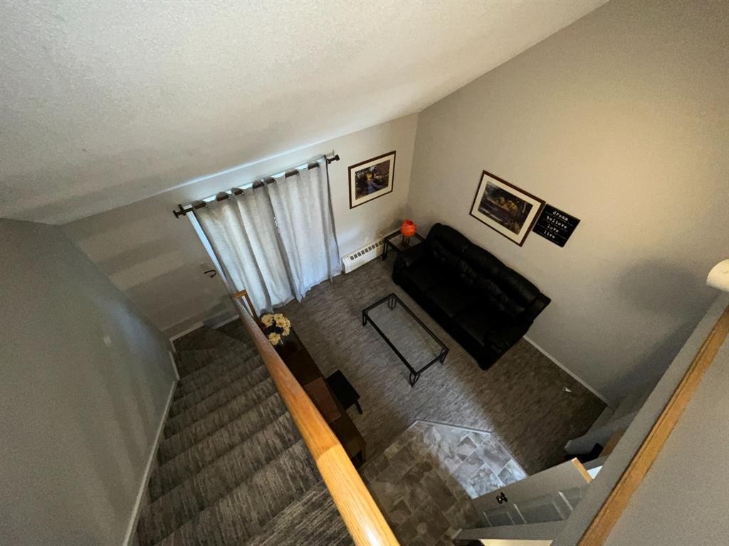 10413 89 Street, Peace River, AB