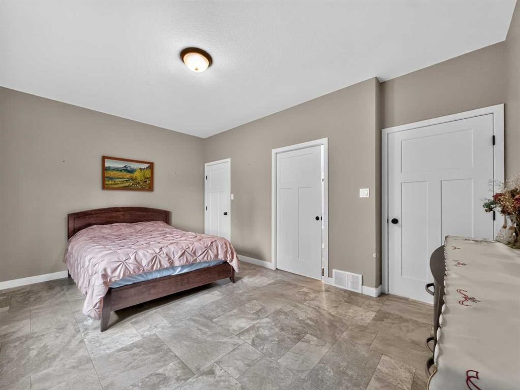 10104 #1 112 Street, La Crete, AB