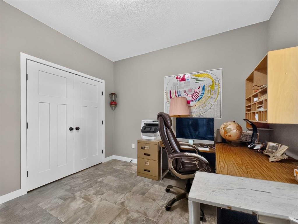 10104 #1 112 Street, La Crete, AB