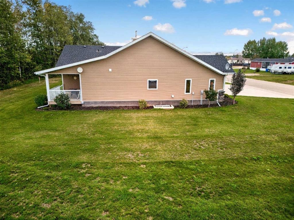 10104 #1 112 Street, La Crete, AB
