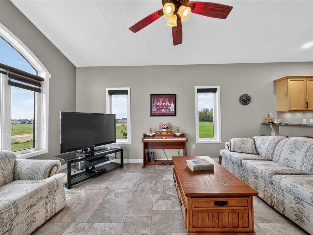 10104 #1 112 Street, La Crete, AB