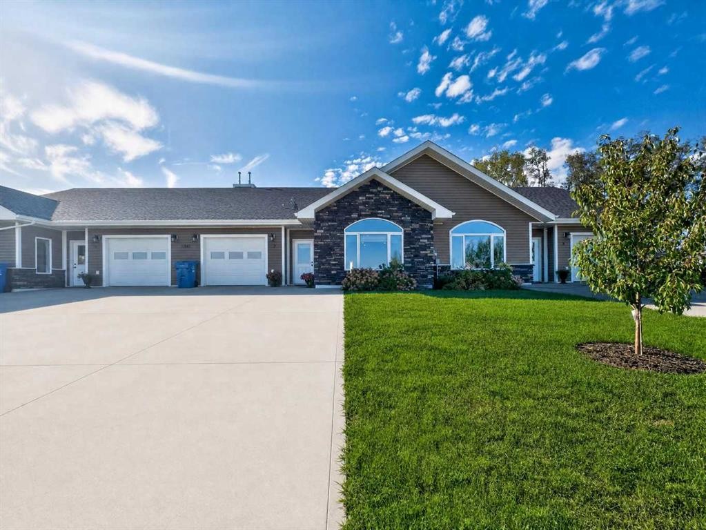 10104 #2 112 Street, La Crete, AB