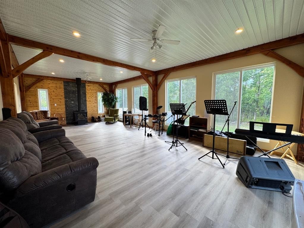 11608 120 Avenue Close, Fairview, AB