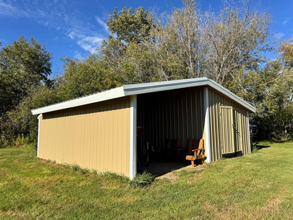 11608 120 Avenue Close, Fairview, AB