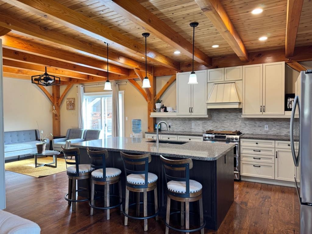 11608 120 Avenue Close, Fairview, AB