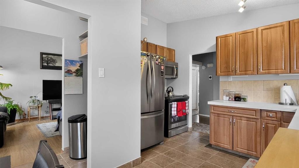 9908 86 Park Avenue, Grande Prairie, AB