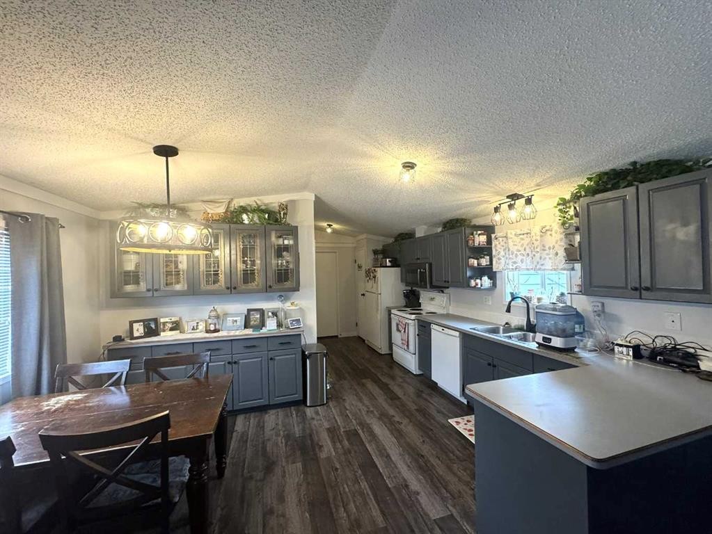 12127 97B Street, Grande Prairie, AB